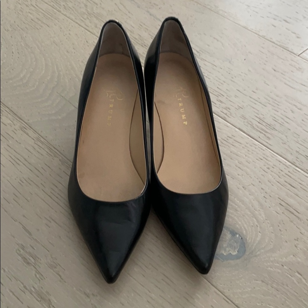Ivanka Trump Black Heels 9W